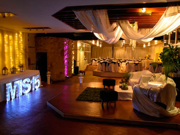 SALON MULTIEVENTOS ESFERA EVENTOS SALON MULTIEVENTOS ESFERA EVENTOS
